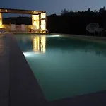 Alex House Aparthotel