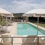 Aparthotel Alex House 3*