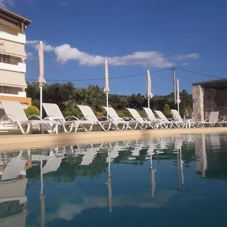 Alex House Apart-hotel Zacharo