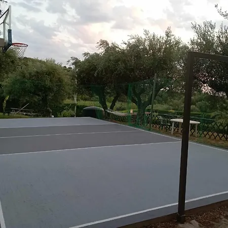 Apart-hotel Alex House 3*