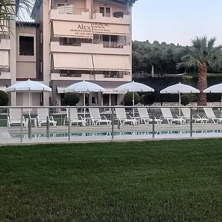 Alex House Aparthotel 3*
