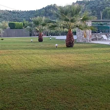 Alex House Aparthotel Zacharo