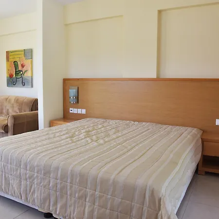 Апарт-отель Alex House Захаро