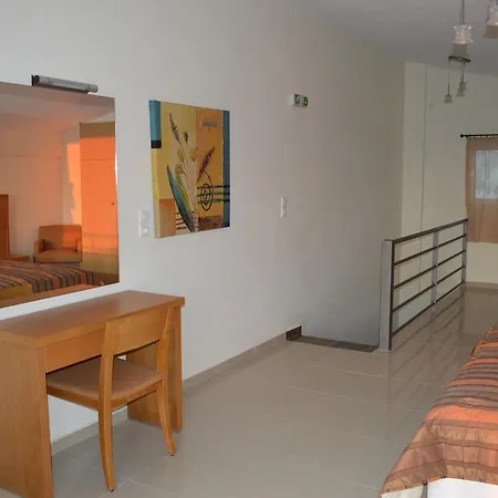 Alex House 3*