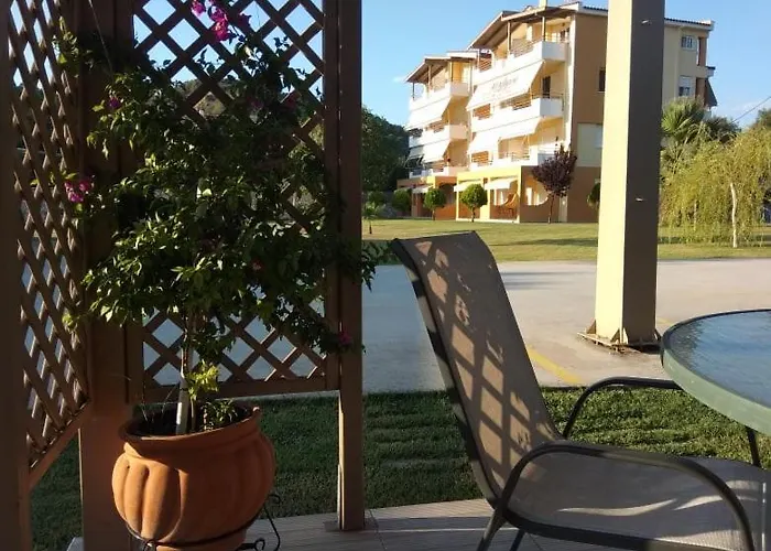 Alex House Apart-hotel Zacharo