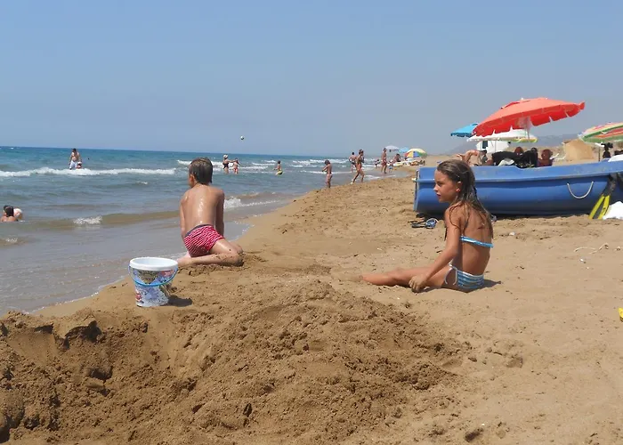 Alex House Appart hôtel 3*